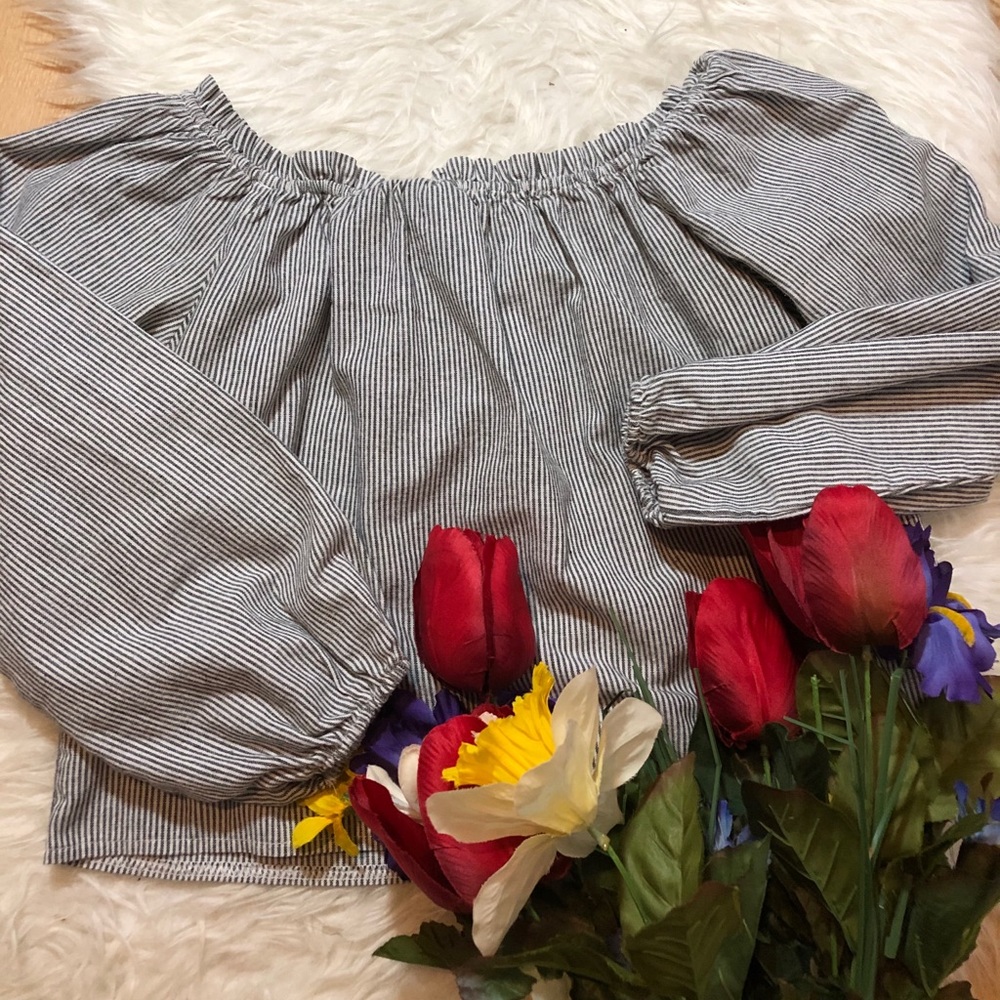 Off Shoulder Top - image 6